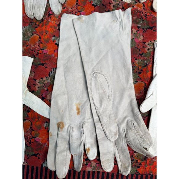6 pr Vintage Gloves 50s to 70s White Leather With Flaws - Picture 7 of 14